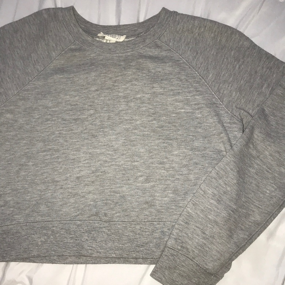 Long sleeve cropped shirt